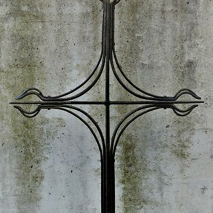 Grave cross 03
